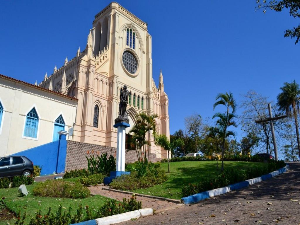 Hotel Pousada And Safari Cuiaba  Exterior photo